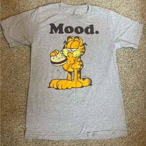Gray Garfield Graphic T-Shirt